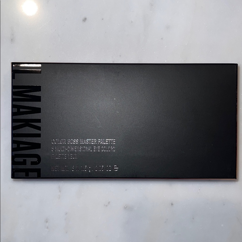 IL MAKIAGE Color Boss Master Palette Eye Colors - Shade: Treat Yo' Self